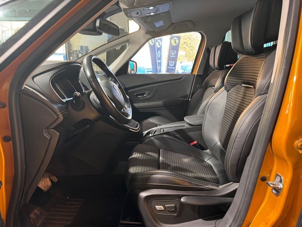 Renault Scénic usata a Milano (11)