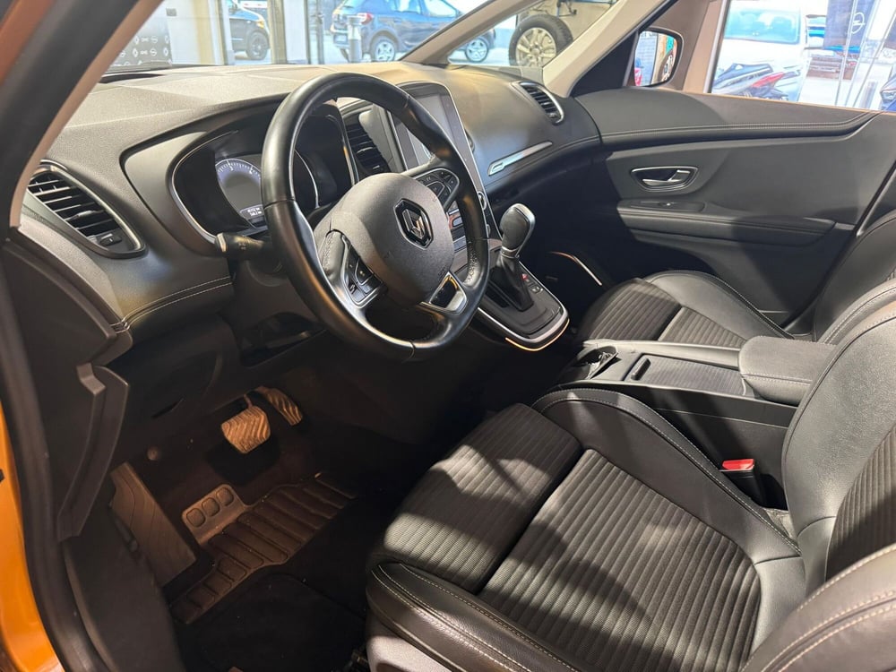Renault Scénic usata a Milano (13)