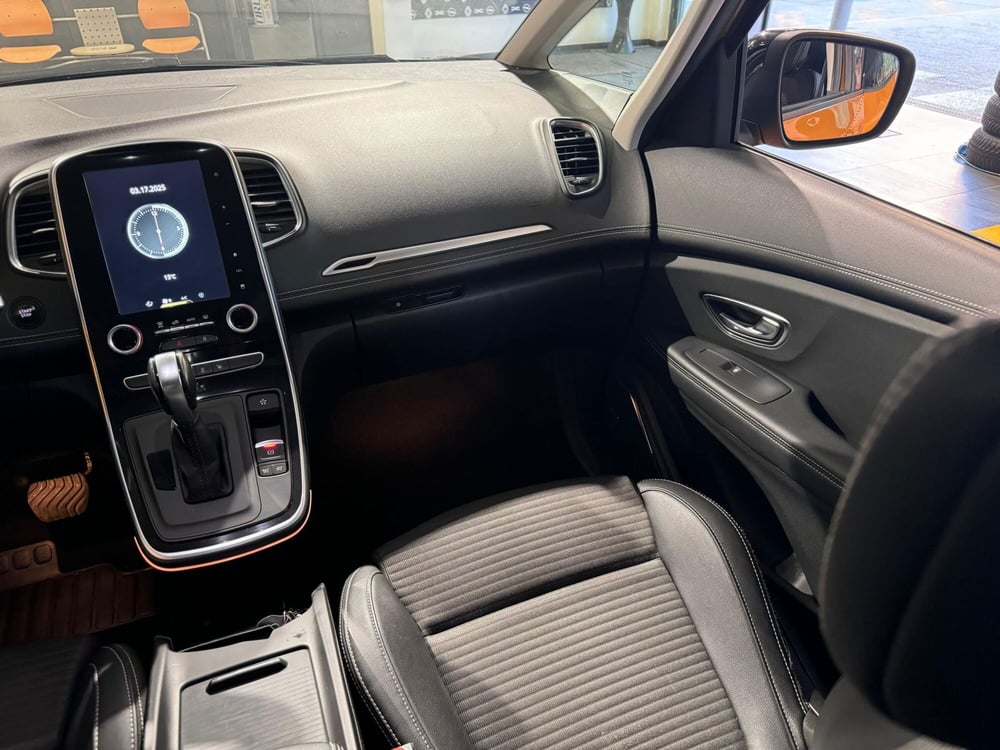 Renault Scénic usata a Milano (20)