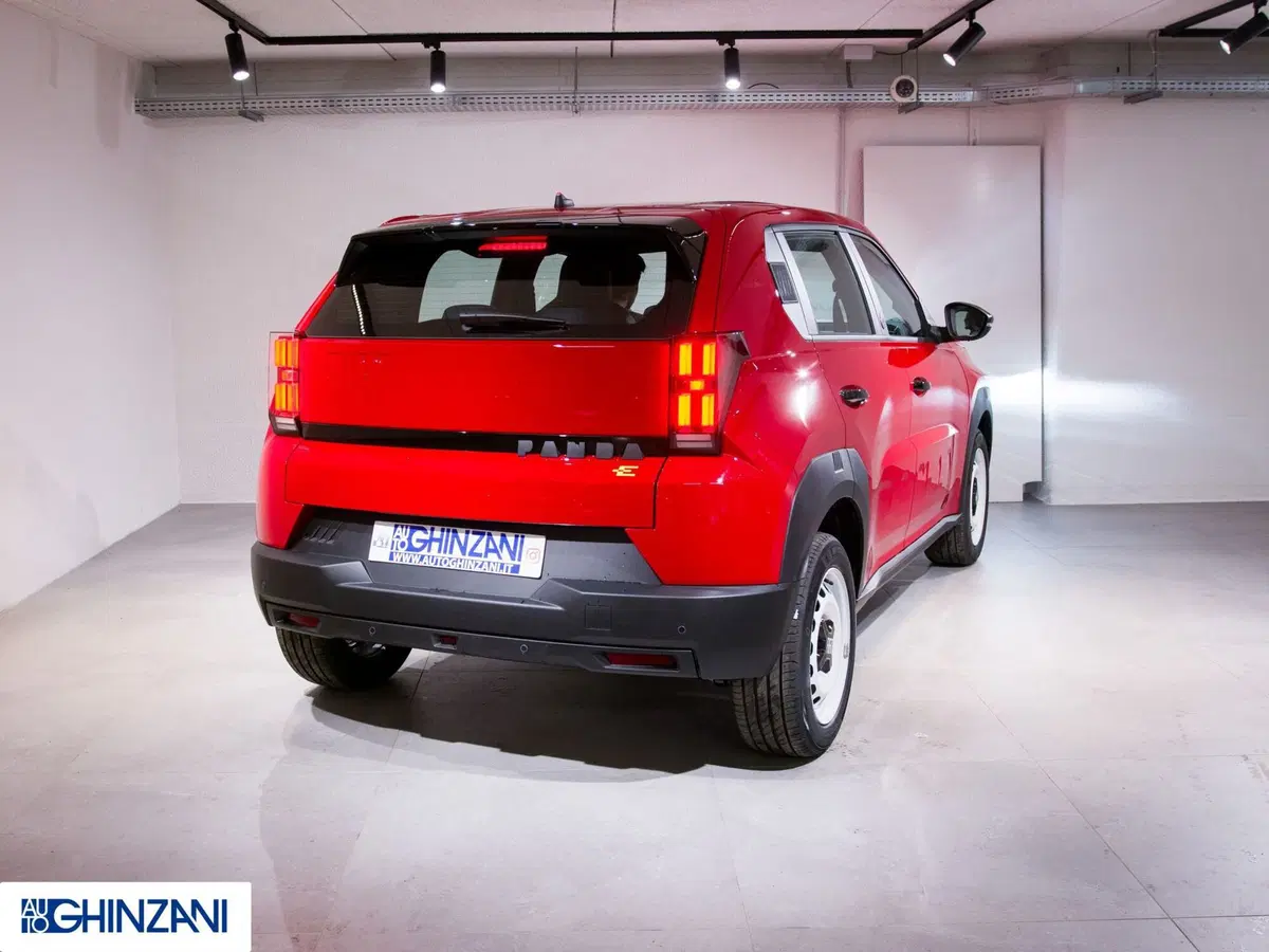 Fiat Grande Panda nuova a Bergamo (8)