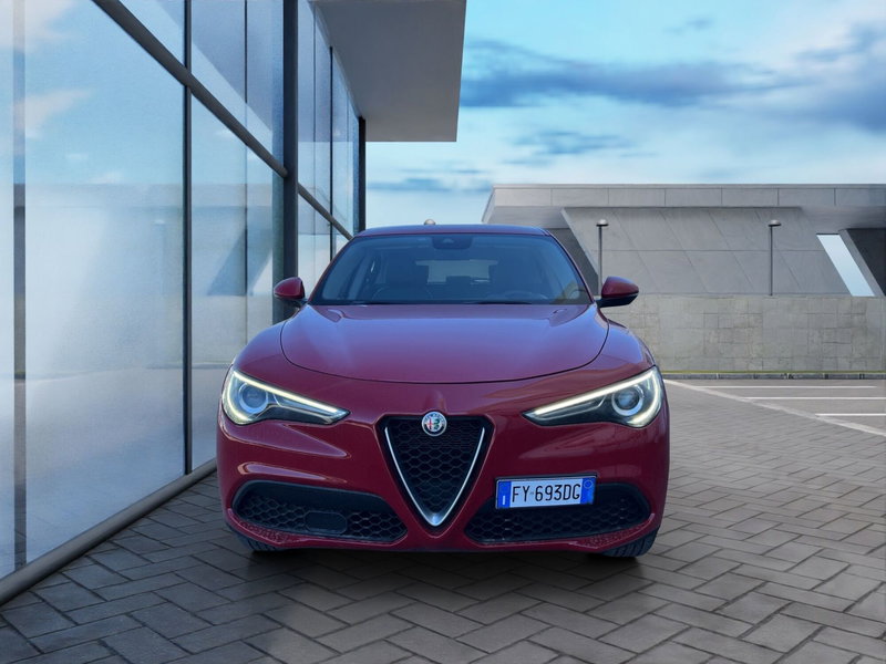 Alfa Romeo Stelvio usata a Cosenza (2)