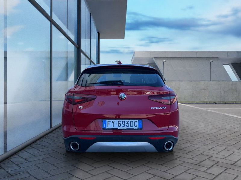 Alfa Romeo Stelvio usata a Cosenza (5)