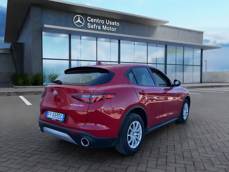 Alfa Romeo Stelvio usata a Cosenza (6)