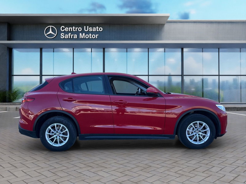 Alfa Romeo Stelvio usata a Cosenza (7)