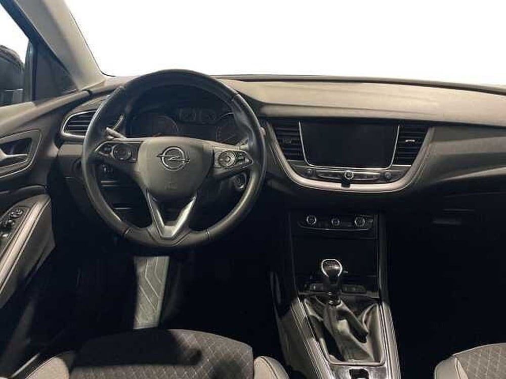 Opel Grandland X usata a Salerno (10)
