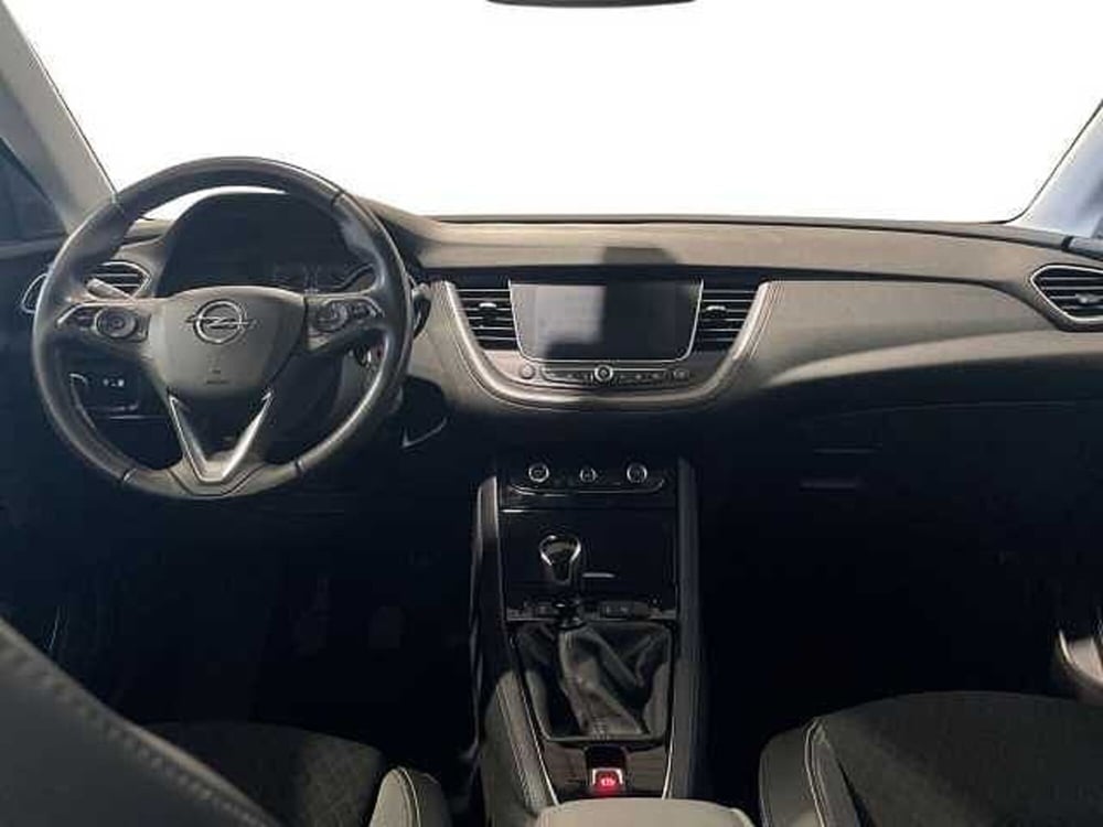 Opel Grandland X usata a Salerno (11)