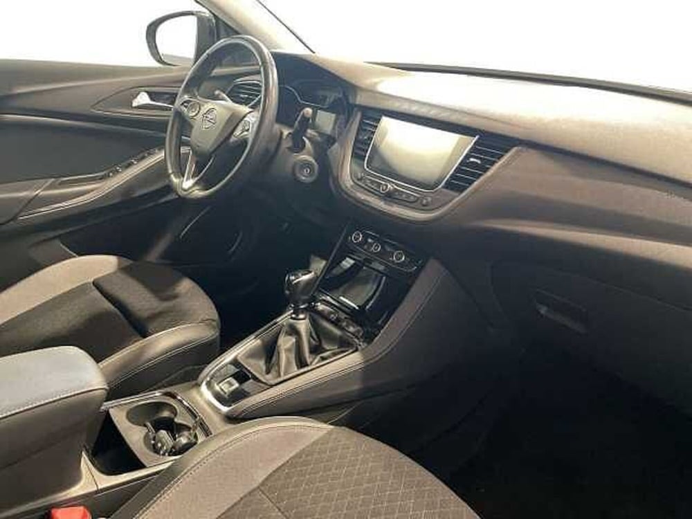 Opel Grandland X usata a Salerno (15)
