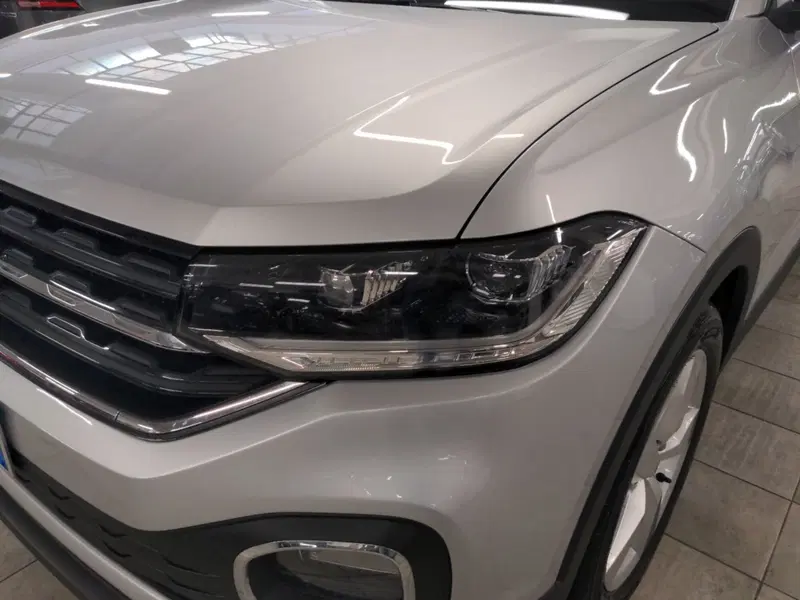 Volkswagen T-Cross usata a Genova (6)