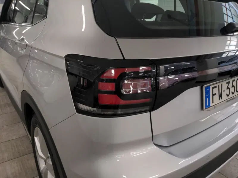 Volkswagen T-Cross usata a Genova (7)