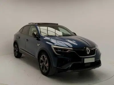 Renault Arkana E-Tech 145 CV R.S. Line del 2021 usata a Pratola Serra