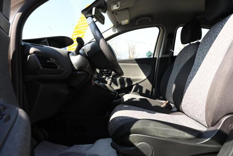 Lancia Ypsilon usata a Torino (13)