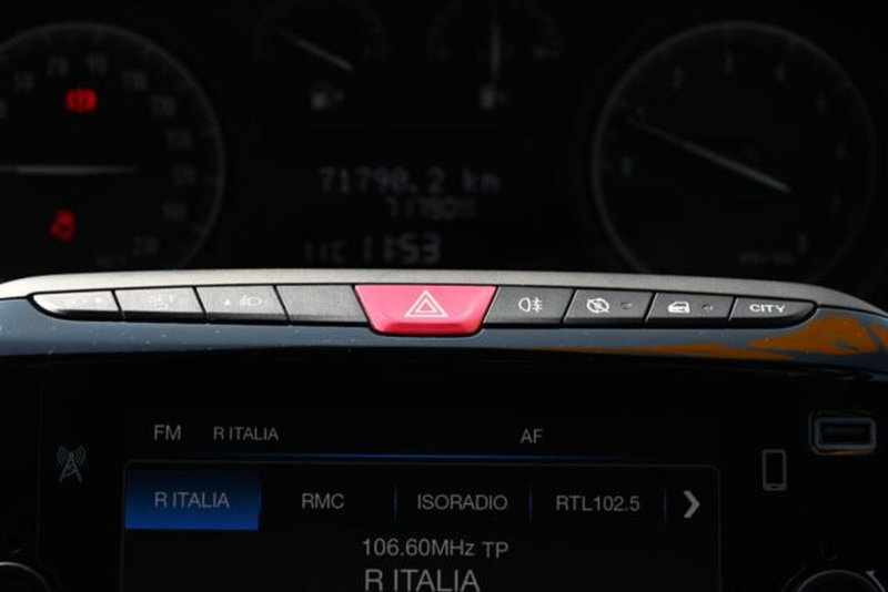 Lancia Ypsilon usata a Torino (17)