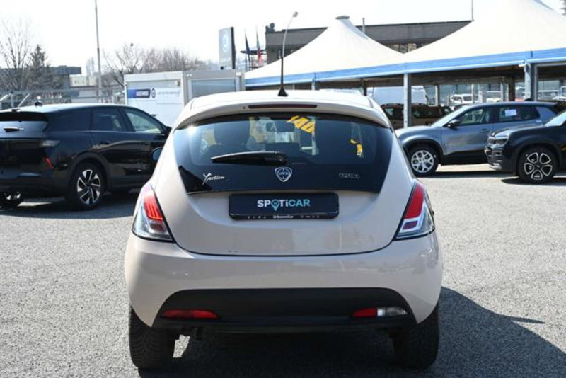 Lancia Ypsilon usata a Torino (6)