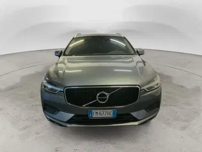 Volvo XC60 D4 AWD Geartronic Business del 2018 usata a Reggio Calabria