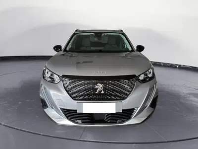 Peugeot 2008 PureTech 100 S&amp;S Allure del 2022 usata a Gazzaniga