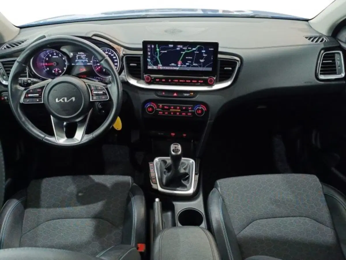 Kia XCeed usata a Catania (7)