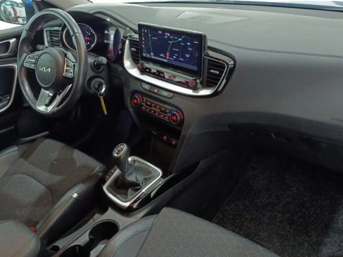 Kia XCeed usata a Catania (9)