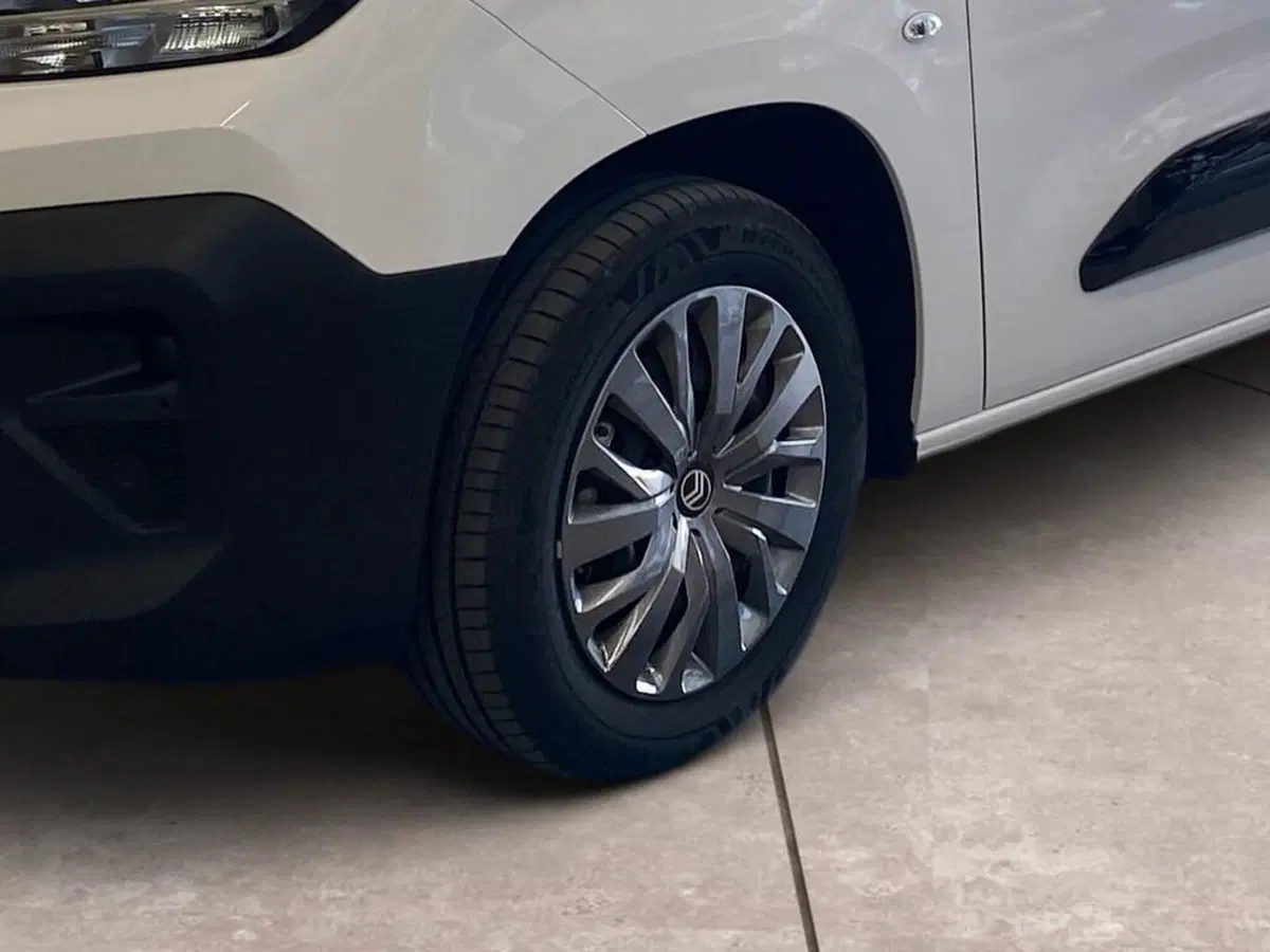 Citroen Berlingo Furgone nuova a Torino (15)