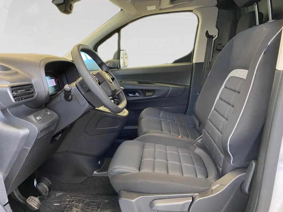 Citroen Berlingo Furgone nuova a Torino (7)