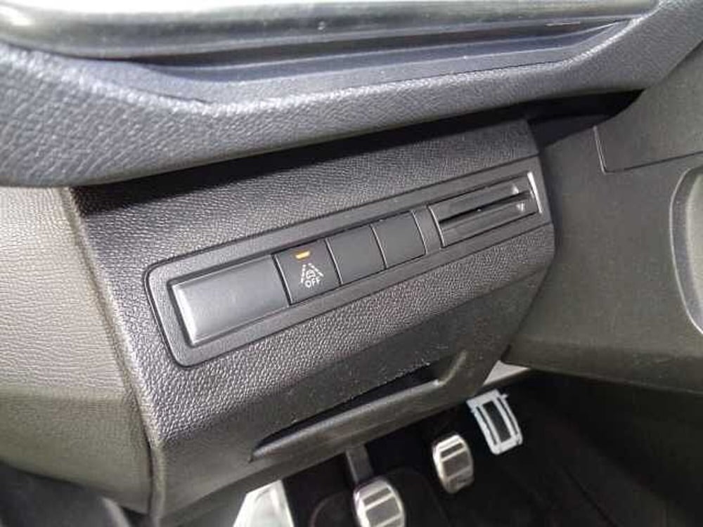 Peugeot 3008 usata a Treviso (18)
