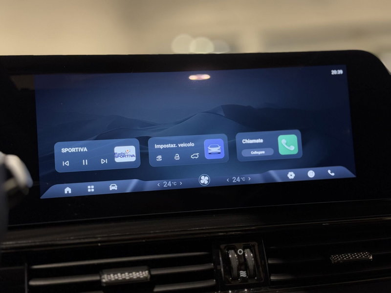 Omoda Omoda 5 nuova a Bologna (15)