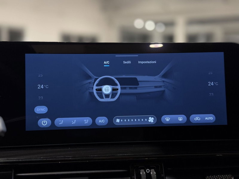 Omoda Omoda 5 nuova a Bologna (16)