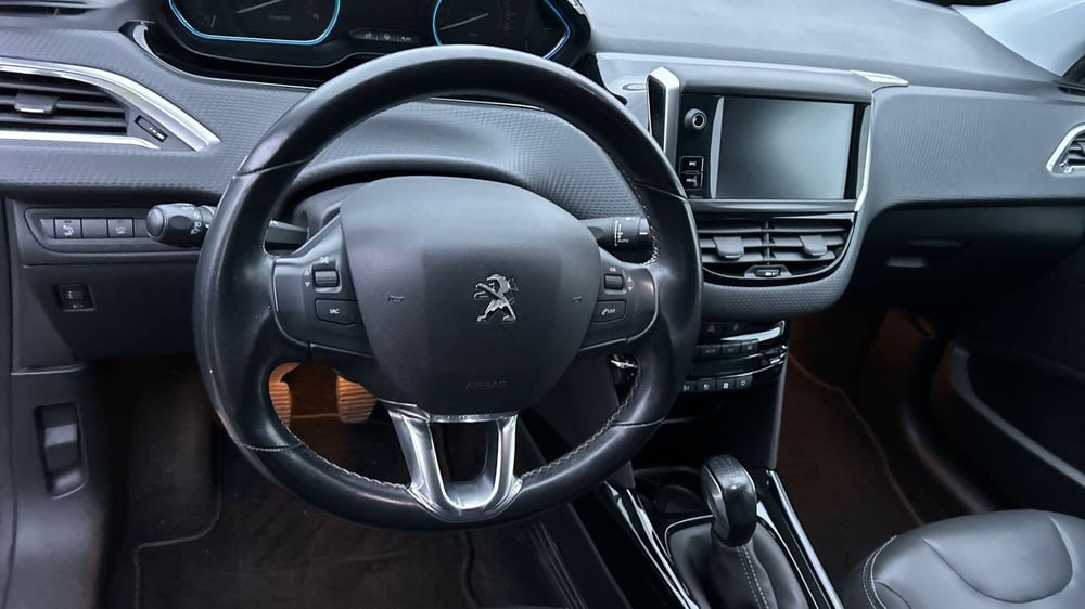 Peugeot 2008 usata a Parma (10)