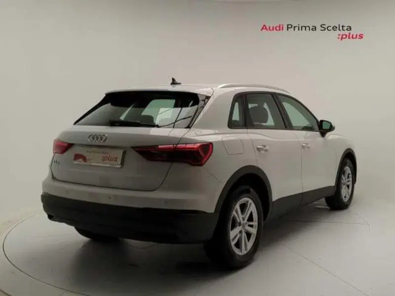Audi Q3 usata a Avellino (7)