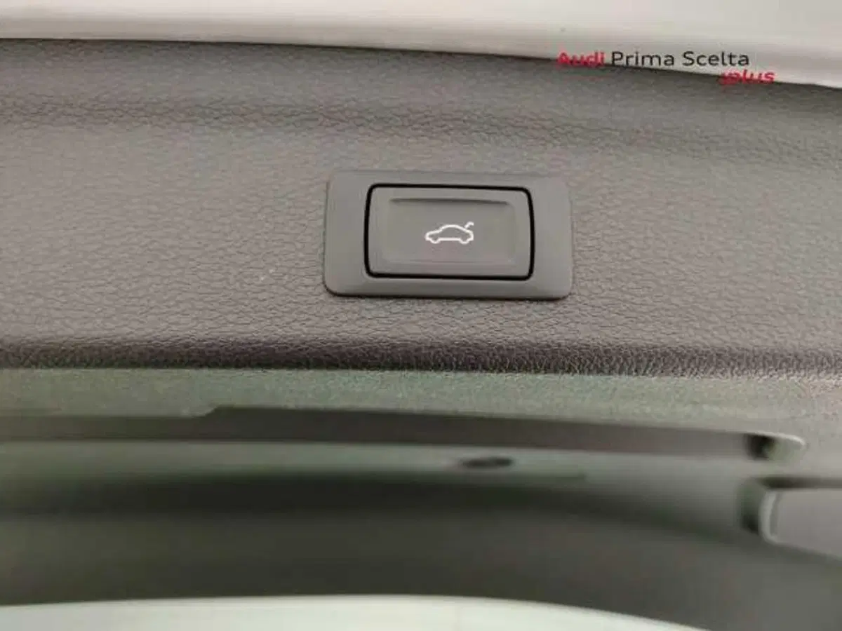 Audi Q3 usata a Avellino (9)