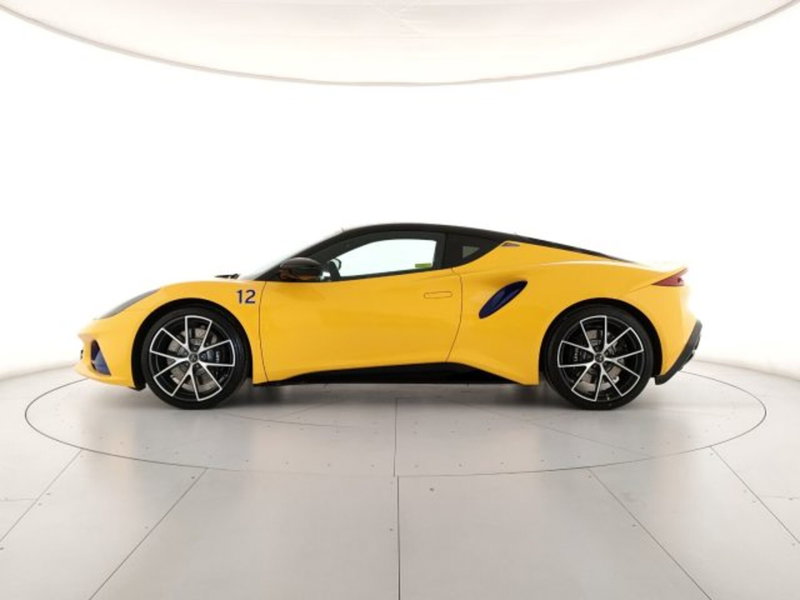 Lotus Emira usata a Modena (3)
