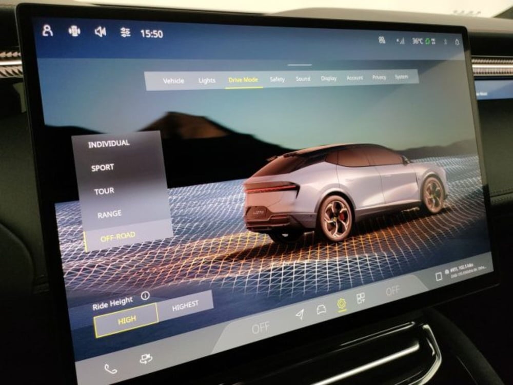 Lotus Eletre nuova a Modena (19)
