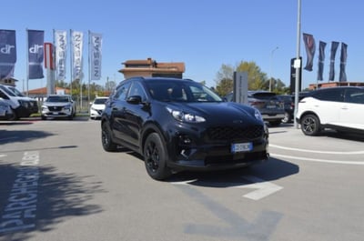 Kia Sportage 1.6 CRDI 136 DCT7 2WD Mild Hybrid Black Edition del 2021 usata a Fondi