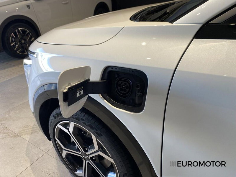 Kia Niro nuova a Bari (14)