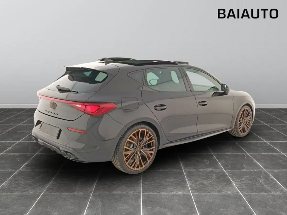 Cupra Leon nuova a Reggio Emilia (2)