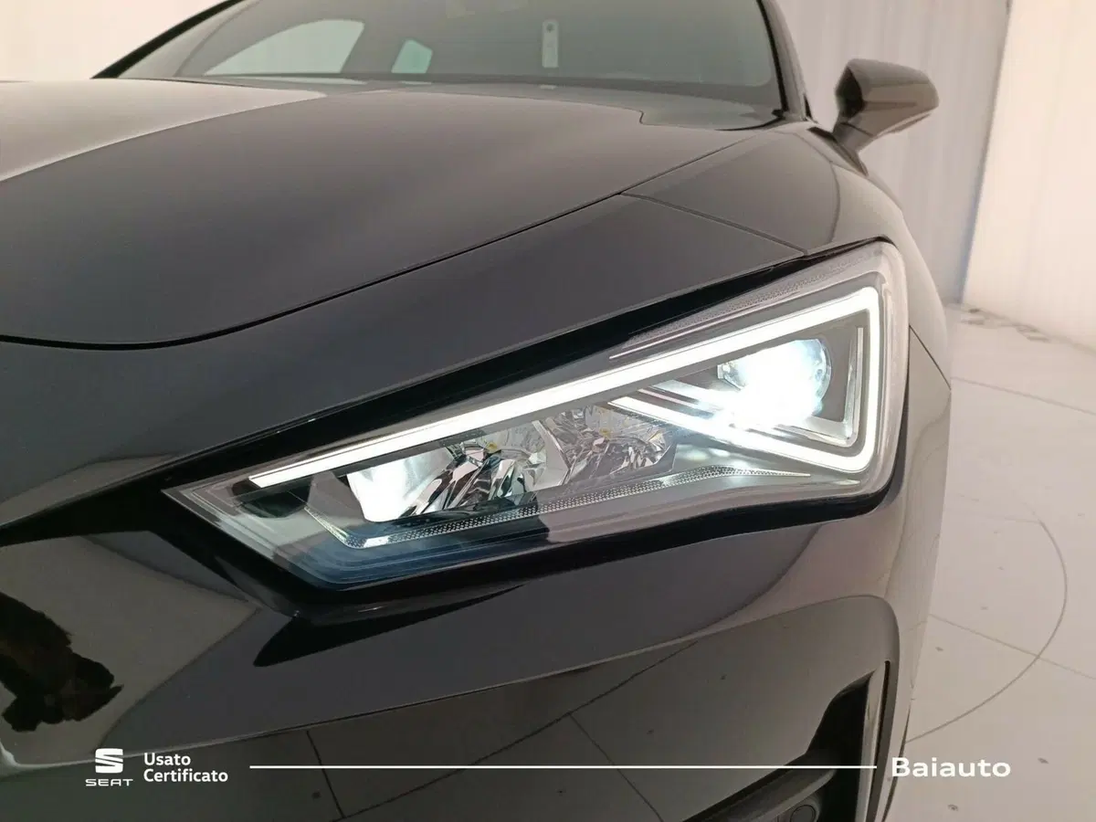 Cupra Leon nuova a Reggio Emilia (8)