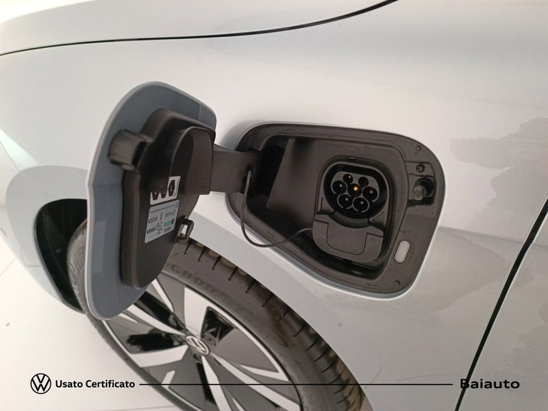 Volkswagen Passat nuova a Reggio Emilia (15)