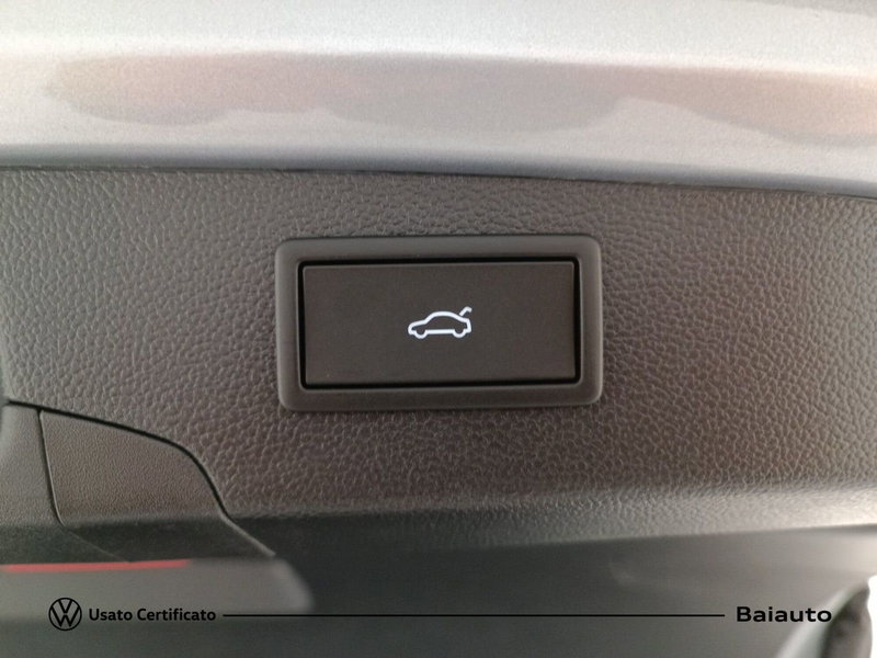 Volkswagen Passat nuova a Reggio Emilia (20)