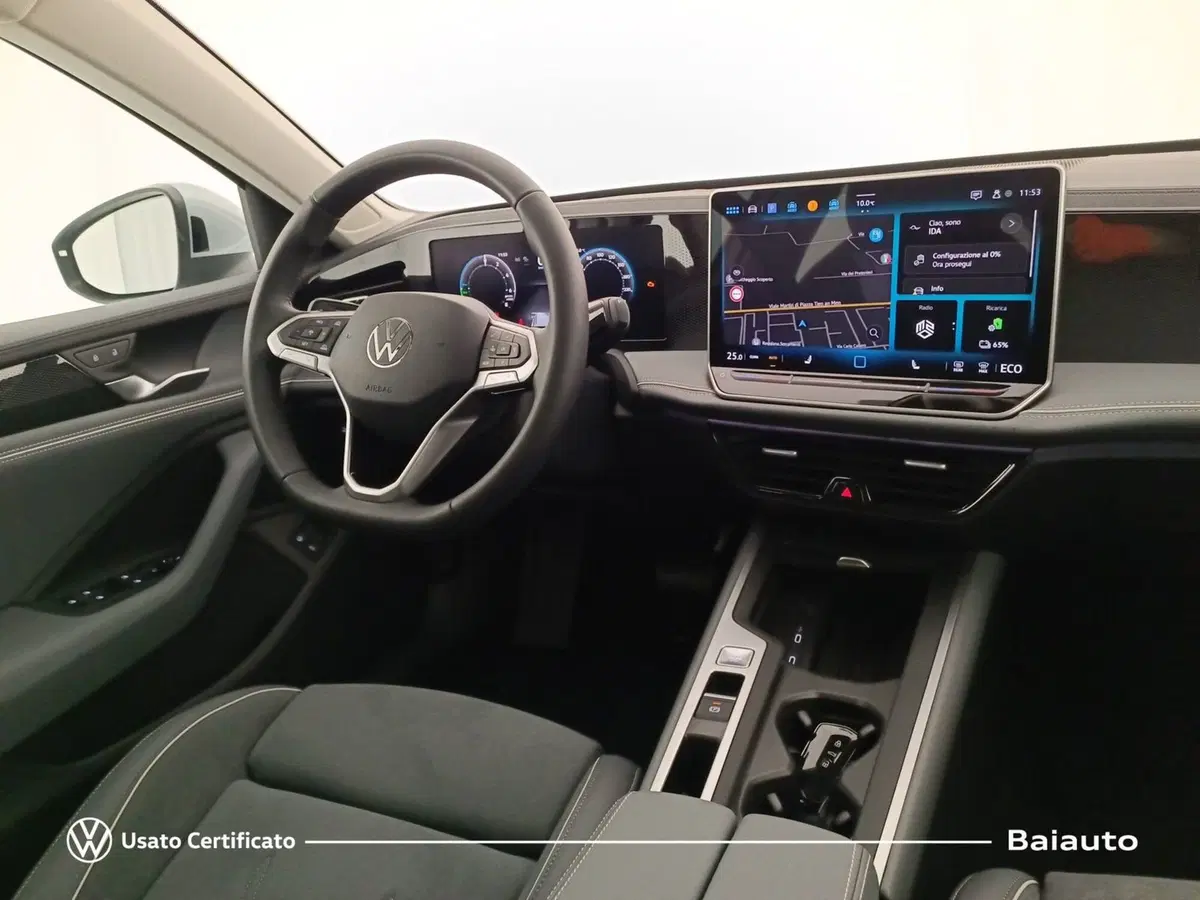 Volkswagen Passat nuova a Reggio Emilia (6)
