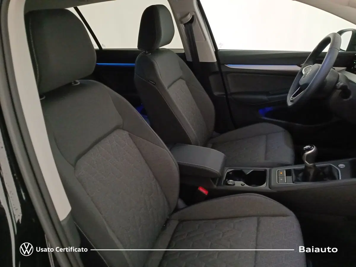 Volkswagen Golf Variant nuova a Reggio Emilia (19)