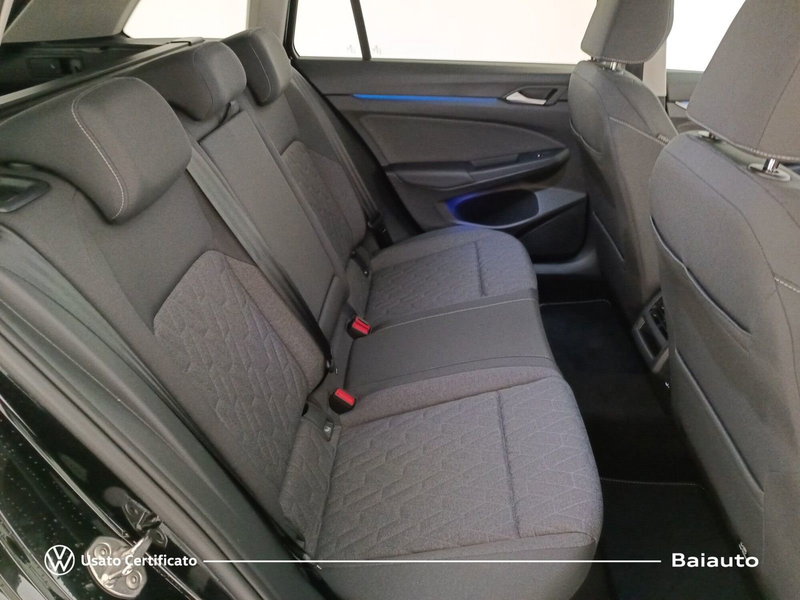 Volkswagen Golf Variant nuova a Reggio Emilia (20)