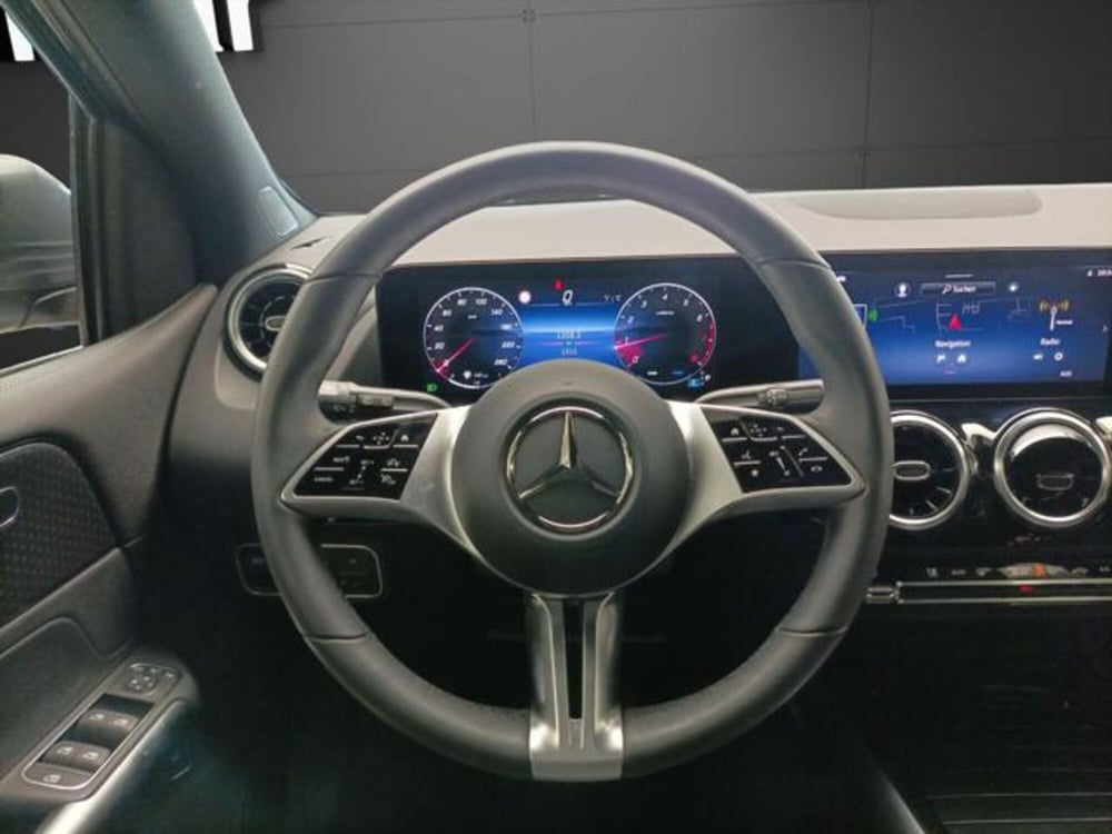 Mercedes-Benz Classe B usata a Milano (10)