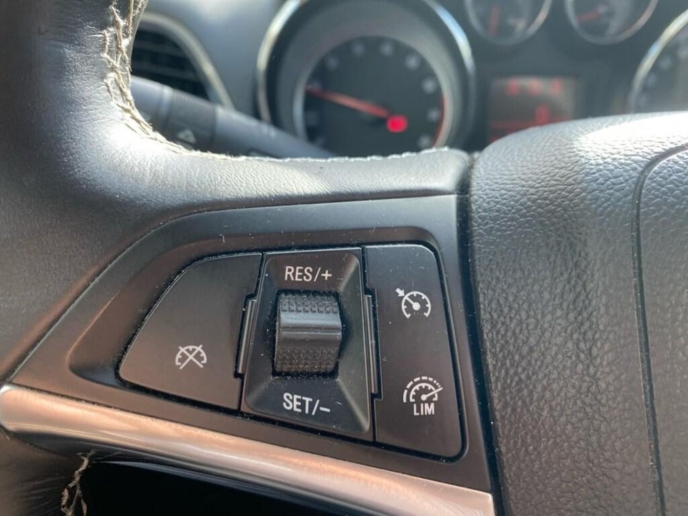 Opel Mokka usata a Torino (13)