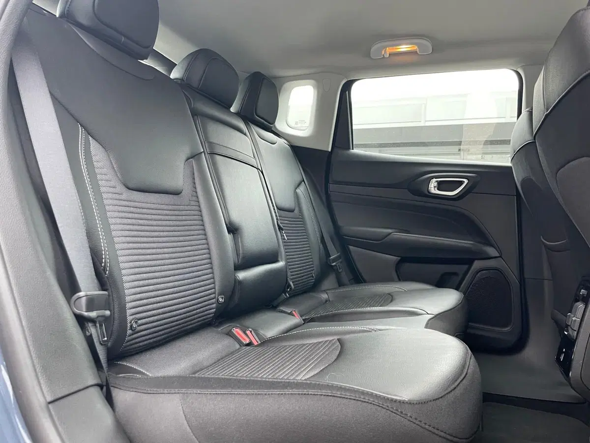 Jeep Compass nuova a Ancona (19)