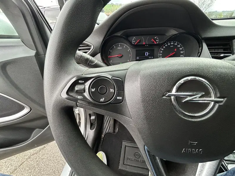 Opel Crossland X usata a Modena (12)