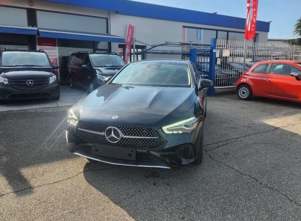 Mercedes-Benz CLA Shooting Brake usata a Milano (2)