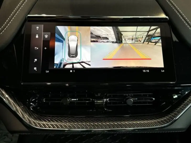 Aston Martin DBX usata a Bologna (12)