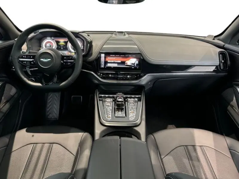 Aston Martin DBX usata a Bologna (13)