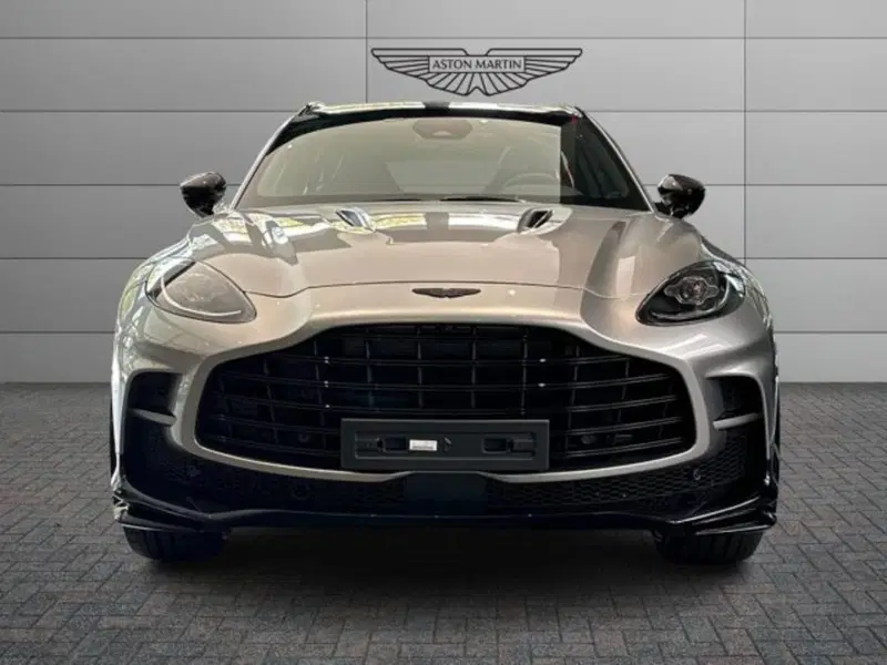 Aston Martin DBX usata a Bologna (4)