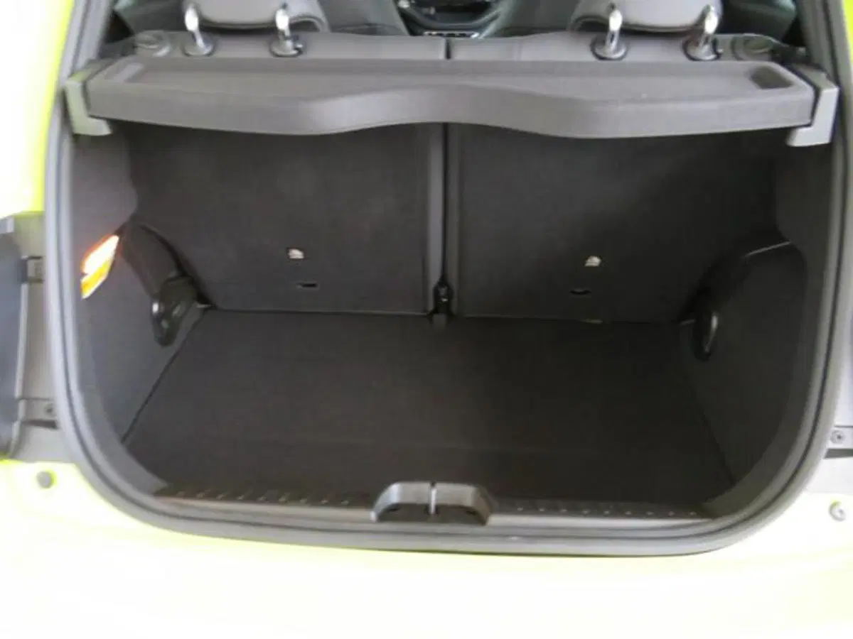 Abarth 500e Cabrio nuova a Lodi (8)