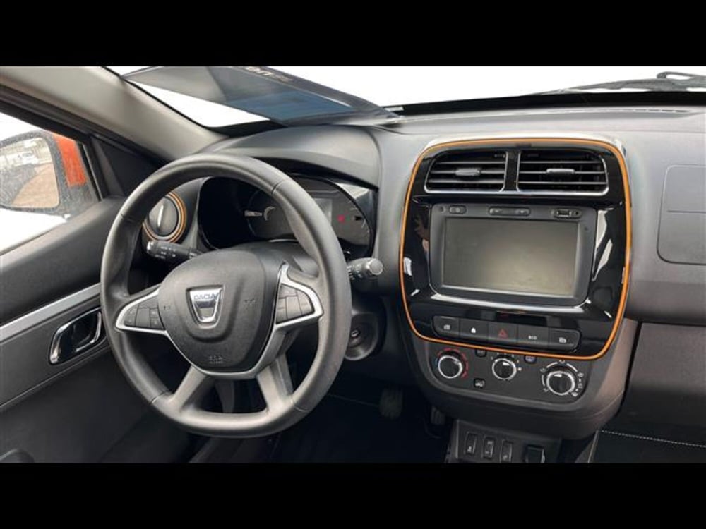 Dacia Spring usata a Lecce (15)
